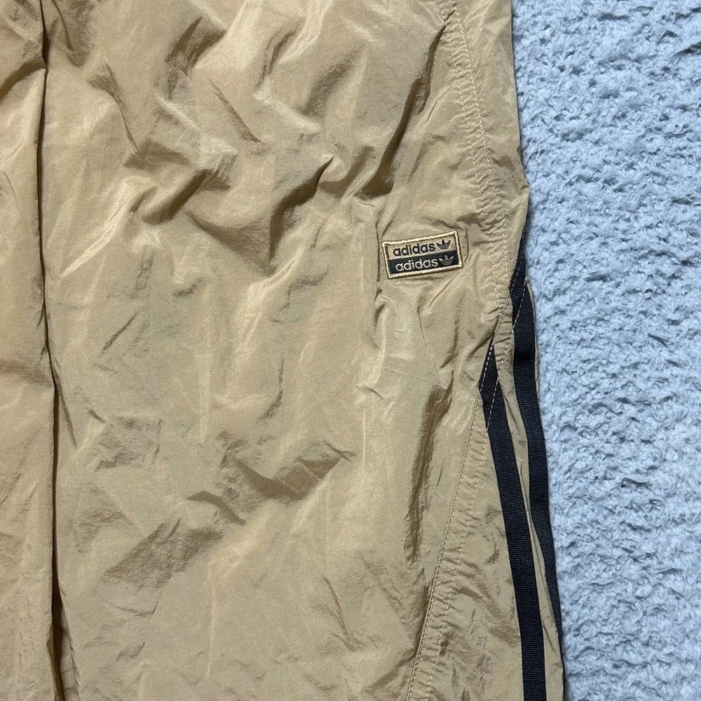 Adidas Originals Snap Track Pants Tan Black 3 Stripe Mens 34‎ NWT GN4274